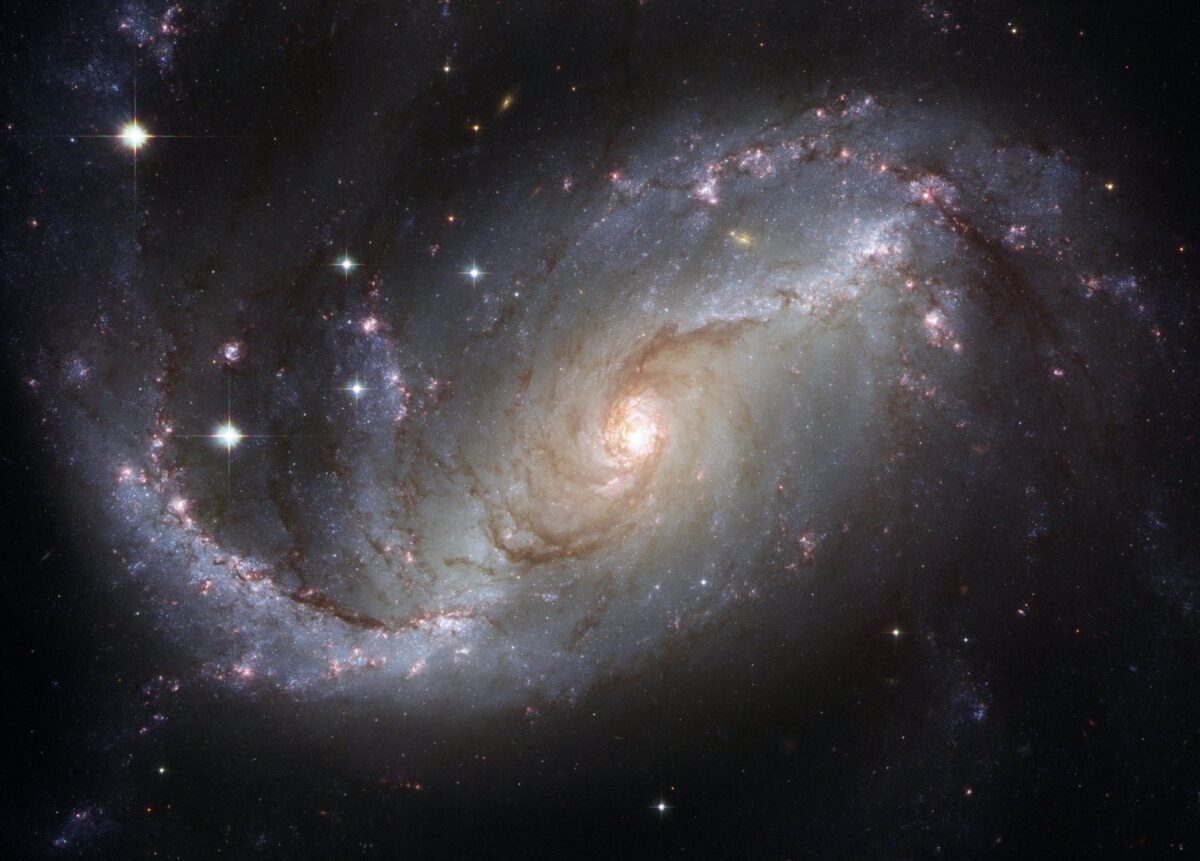 imagem espacial de uma galáxia estrelada