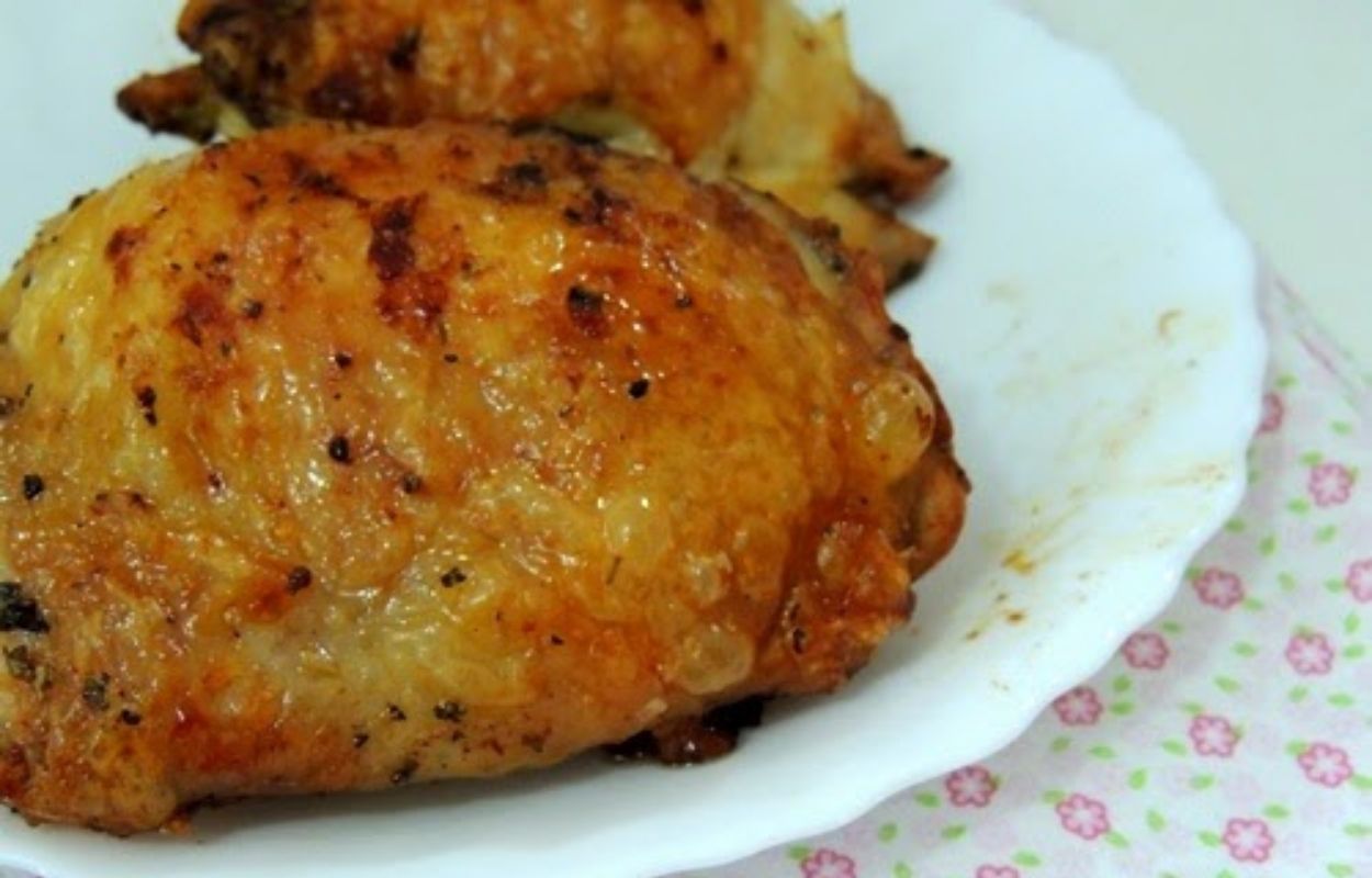 Imagem mostra receita na airfryer frango