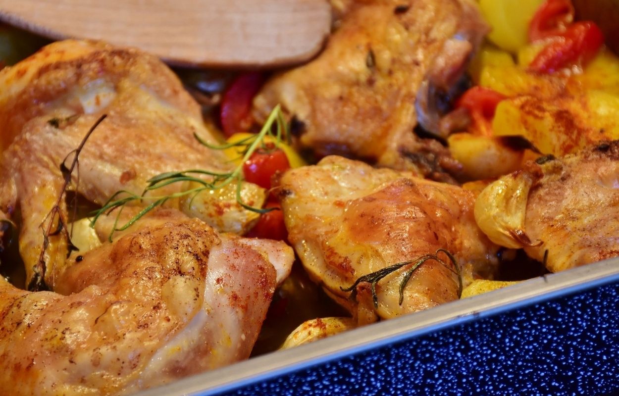 Imagem mostra receita na airfryer frango