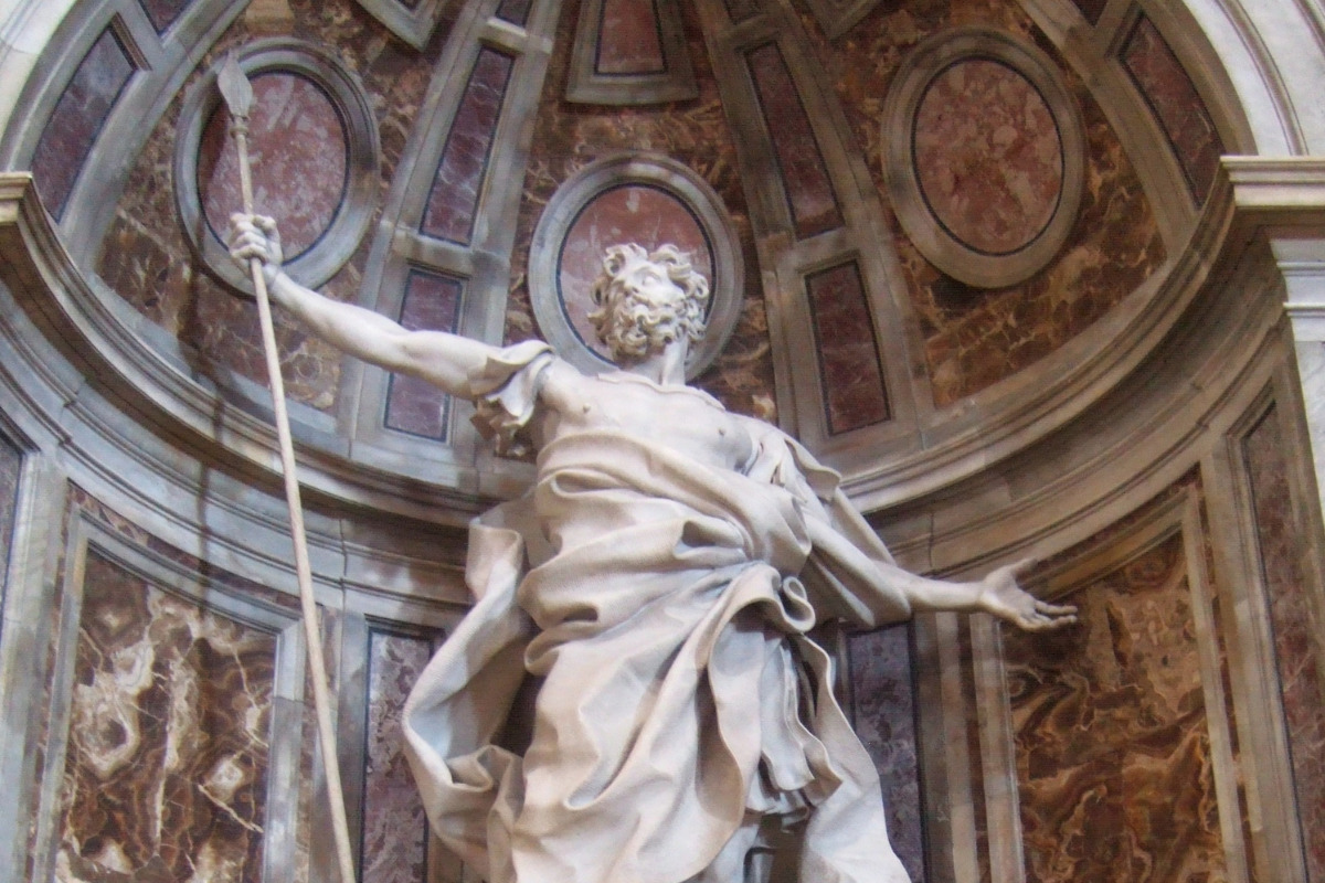 Oração de São Longuinho é popular entre brasileiros; na foto, estátua do santo localizada no Vaticano